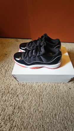 Air Jordan 11 Retro Bred Low Size 7y Very Good Condition Pre Owned