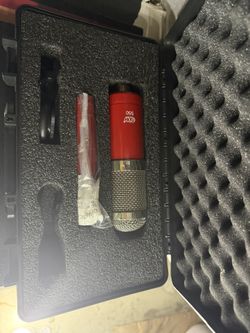 Recording microphones