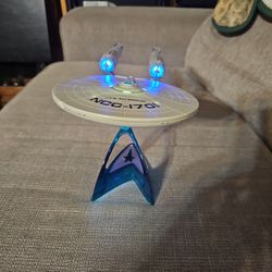 Star Trek U.S.S. Enterprise NCC-1701 Ship