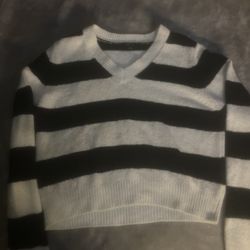 cozy black and white sweater