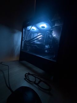 Gaming PC RTX 5060 Ryzen 5 9600X