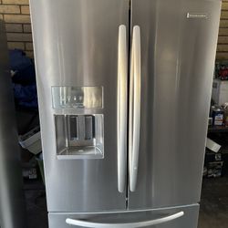 Fridges For Sale Are Plugged In Water And Ice Free Deliver 
