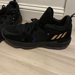 Men’s Adidas Dame 7 EXTPLY Basketball Shoes