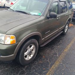 2002 Ford Explorer