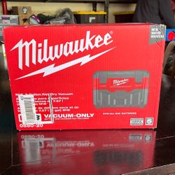 Milwaukee Vacuum