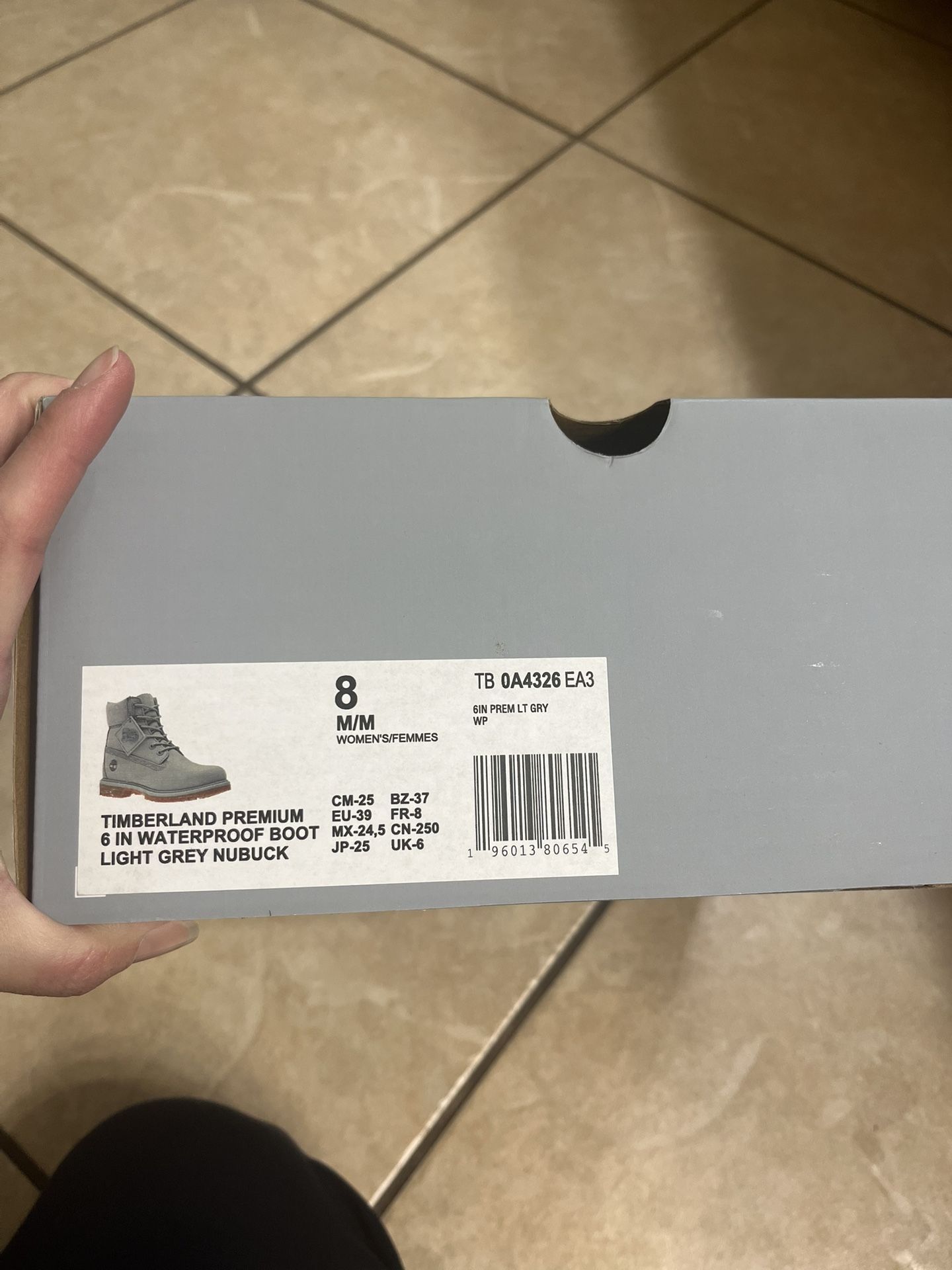**Timberland boots light grey Women size 8**