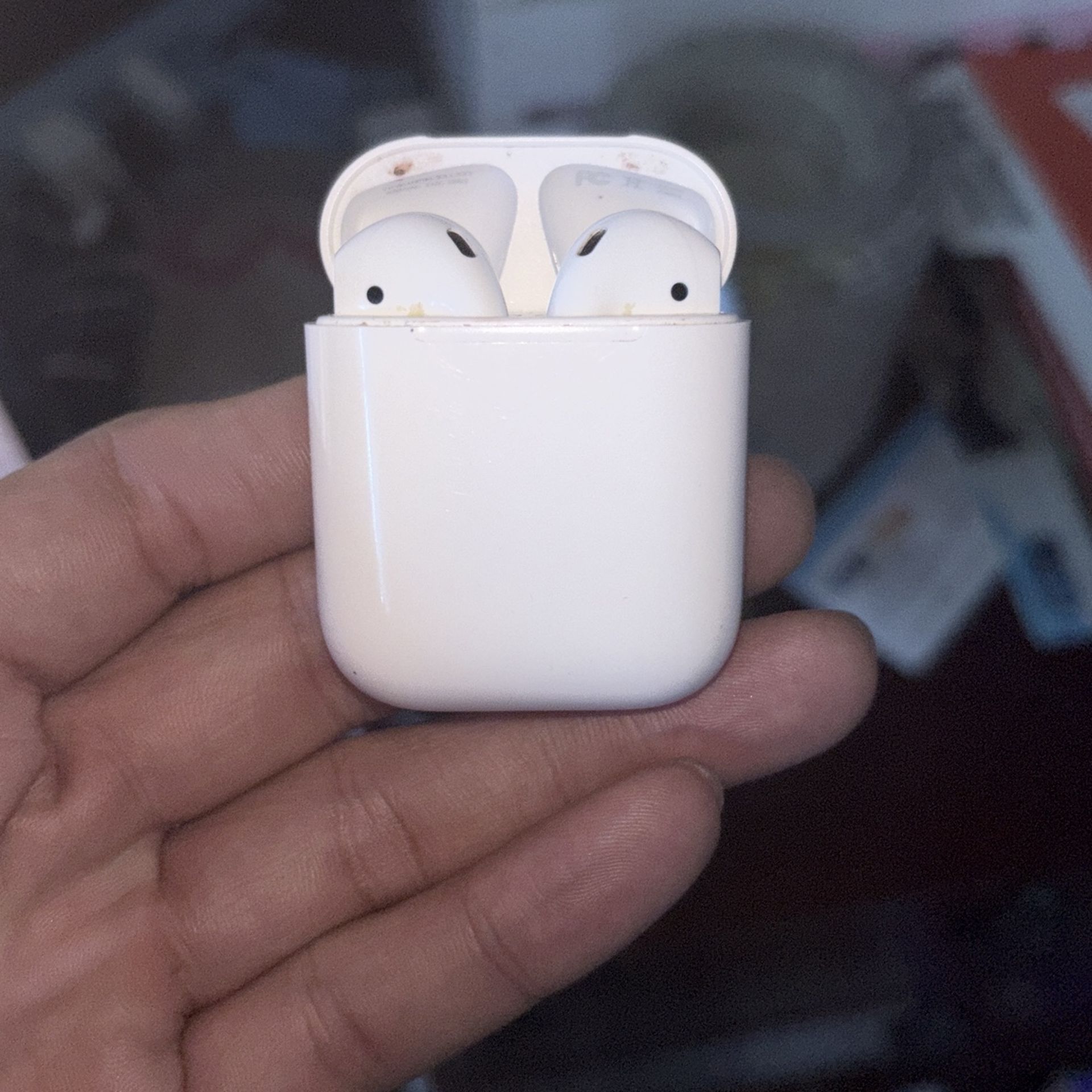 AirPods 