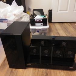 Samsung DVD with whole system stereo with Subroof