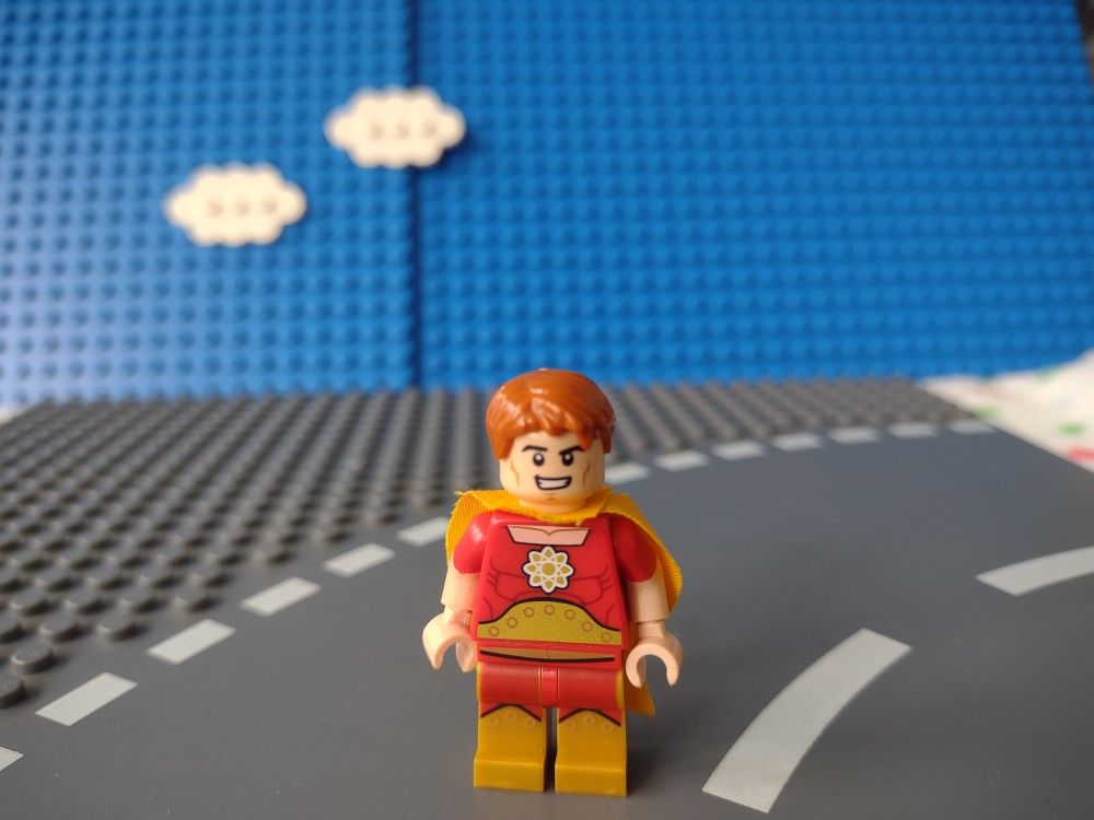 Marvel Super Heroes LEGO Hyperion Marcus Milton Avengers Minifigure 76049