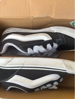 Vans Knu Skool