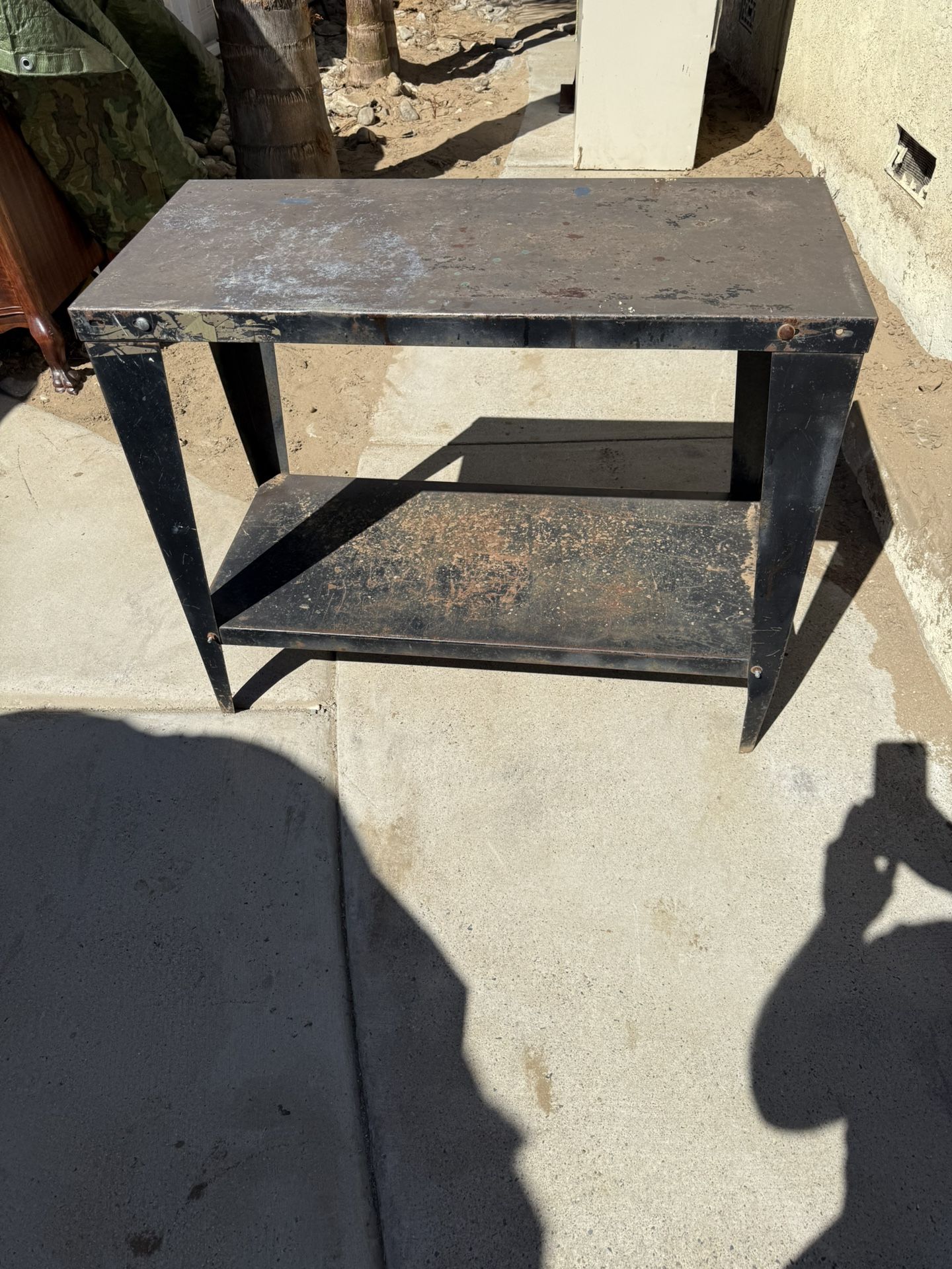 Heavy Duty Metal Work Bench