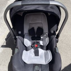 Nunca Infant Car Seat 