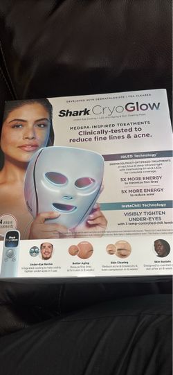 Shark CryoGlow LED Face Mask