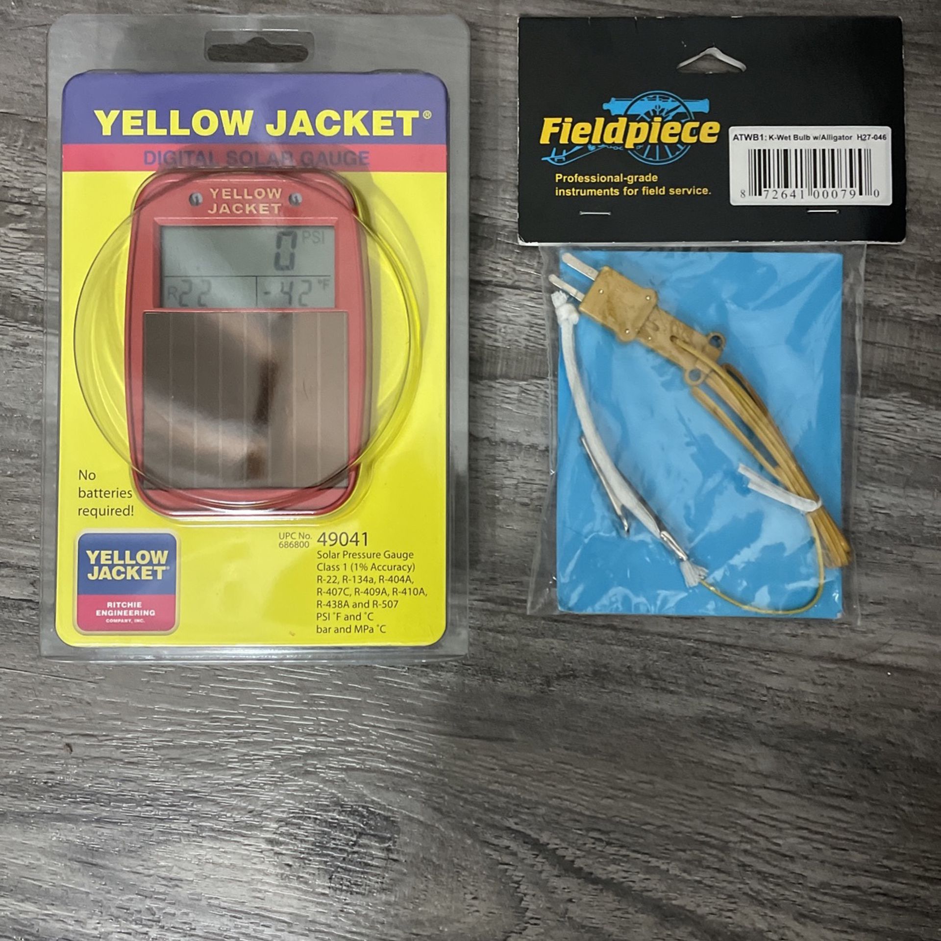 Yellow Jacket Digital Solar Gauge & Fieldpiece K-wet Bulb
