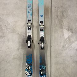Womens VOLKL KENJA 163cm Downhill Skis With Marker Bindings 