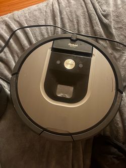iRobot Roomba 960 Robotic Cordless Vacuum Cleaner