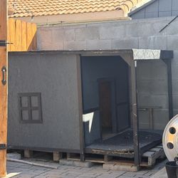 Large Dog House Wood 