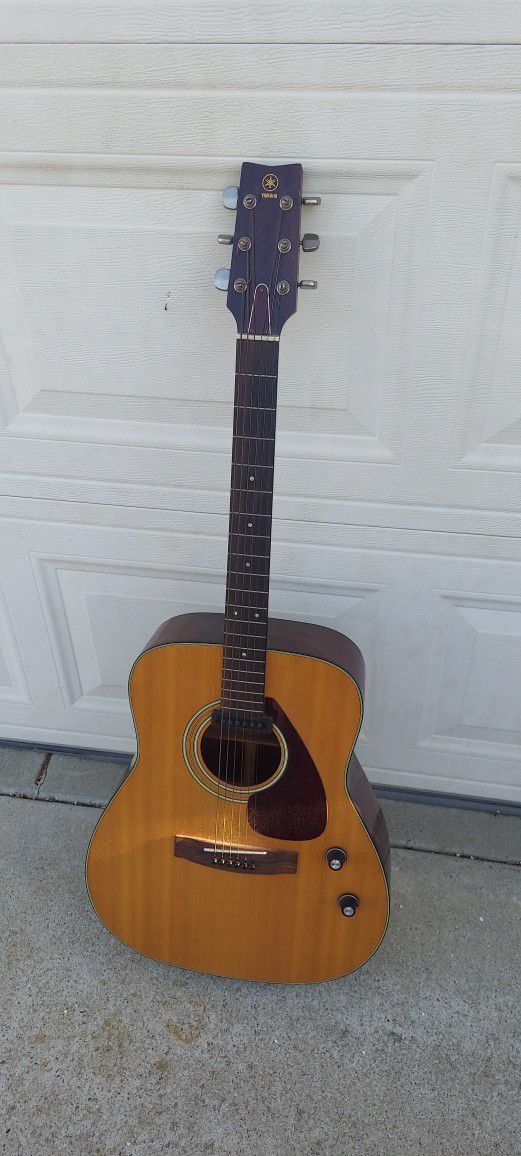 Vintage Yamaha  70S Fg 160 E  Guitar 