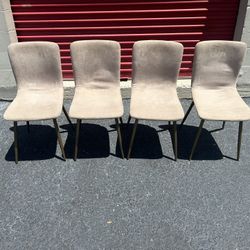 4 Chairs