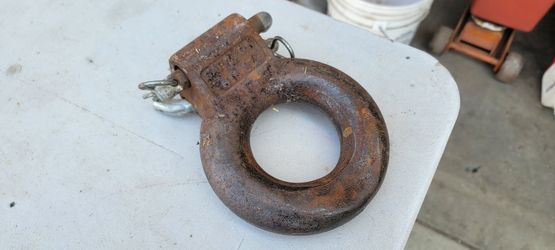 Pintle Hitch Ring. Adjustable Pintle Hitch Ring