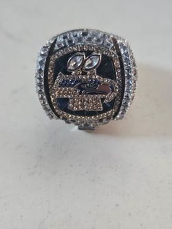 Seattle Seahawks Super Bowl Replica Ring - Brand New