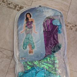Deluxe Ariel Adult Costume By Leg Avenue Size Small Brand New 