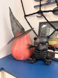 Halloween Pumpkin and Skeleton Bear Decor Set