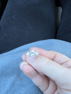 Beautiful Sterling Silver Diamond Ring