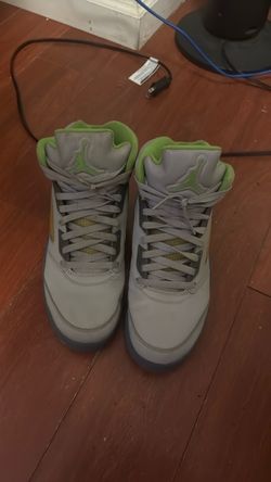 Air Jordan 5s 100$ used u can repair it