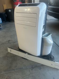 A/C portátil $250