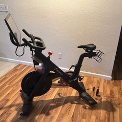 Peloton Bike