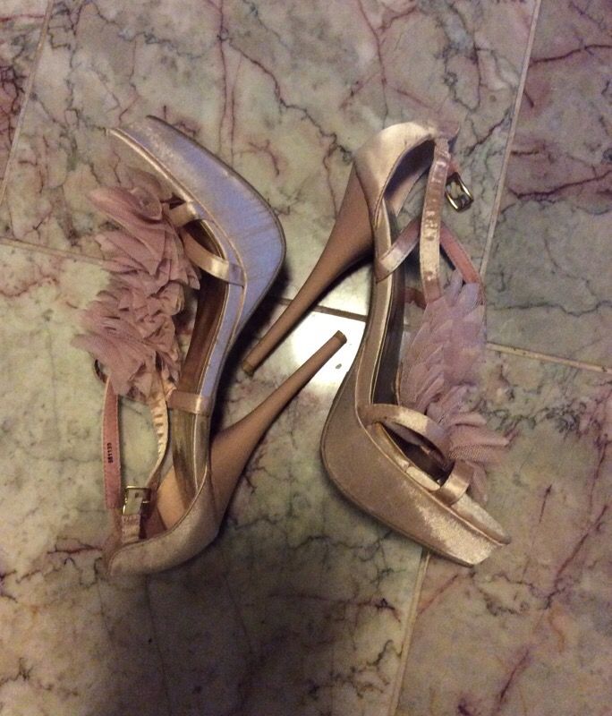 Pink Shoes Size 8
