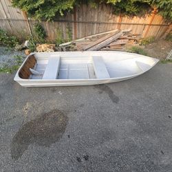 12' Aluminum Boat