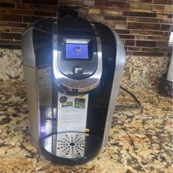 KEURIG 2.0 Coffee Machine 