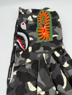 BAPE A Bathing Ape Shark Tiger Camo Full-Zip Hoodie Gray Large