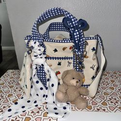Madden girl blueberry bow tote
