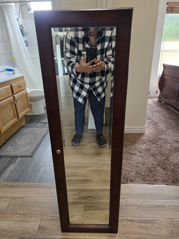 Jewelry Stand Mirror