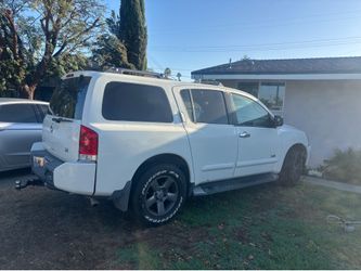 2005 Nissan Armada