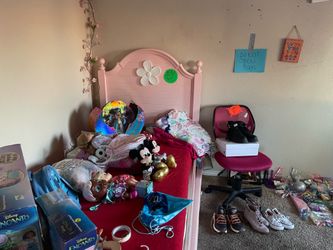 Girl Pink Bedroom Set