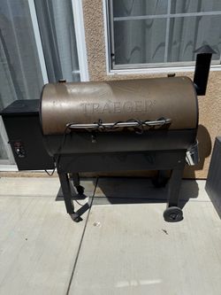Traeger pellet smoker