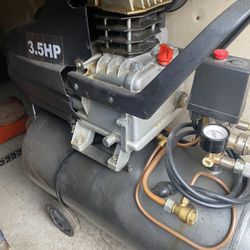 Air compressor 10 gallon