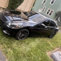Infiniti G37x Sports Edition