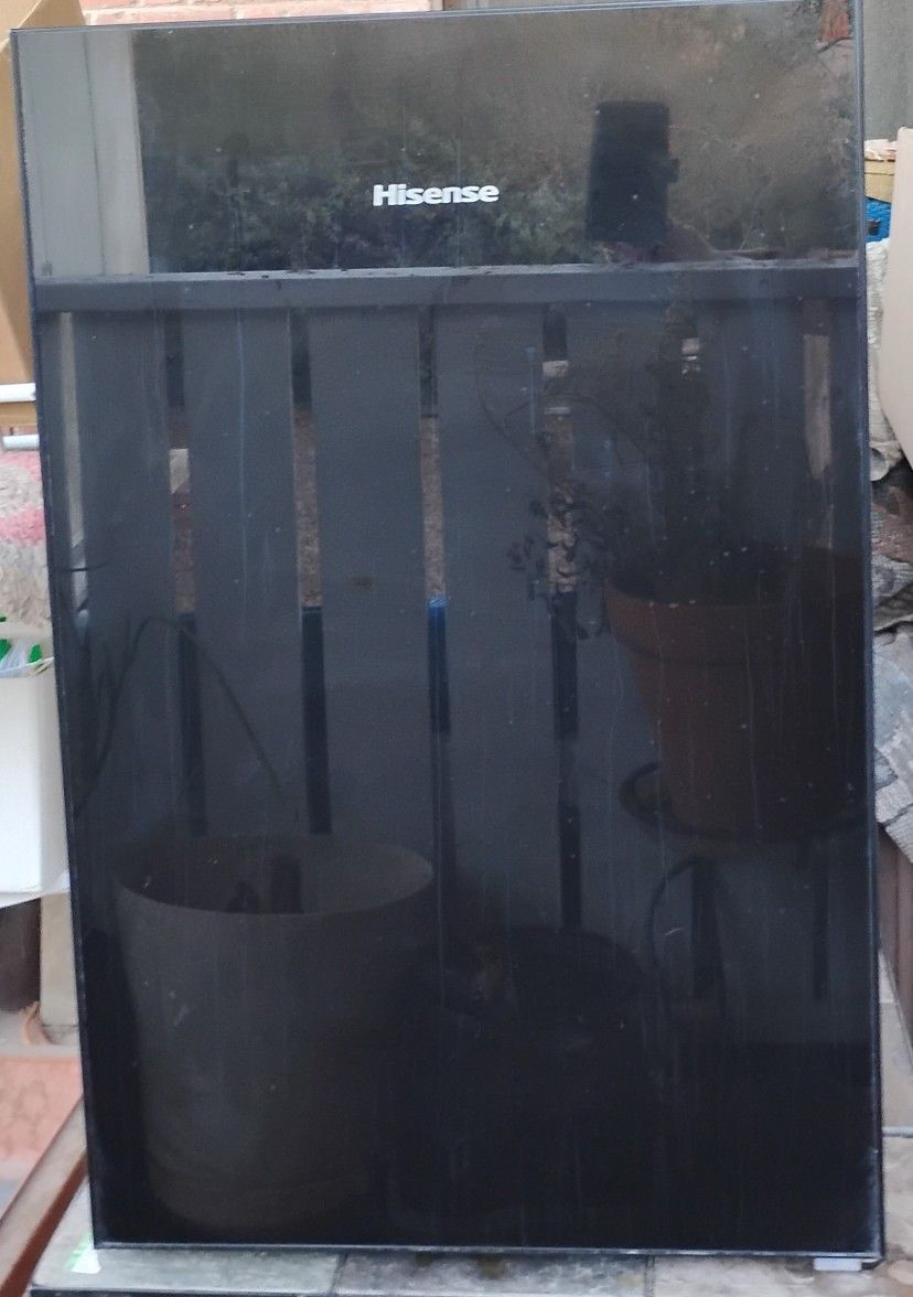 hisense mini refrigerator 4.4 cubic foot model rs44g1
