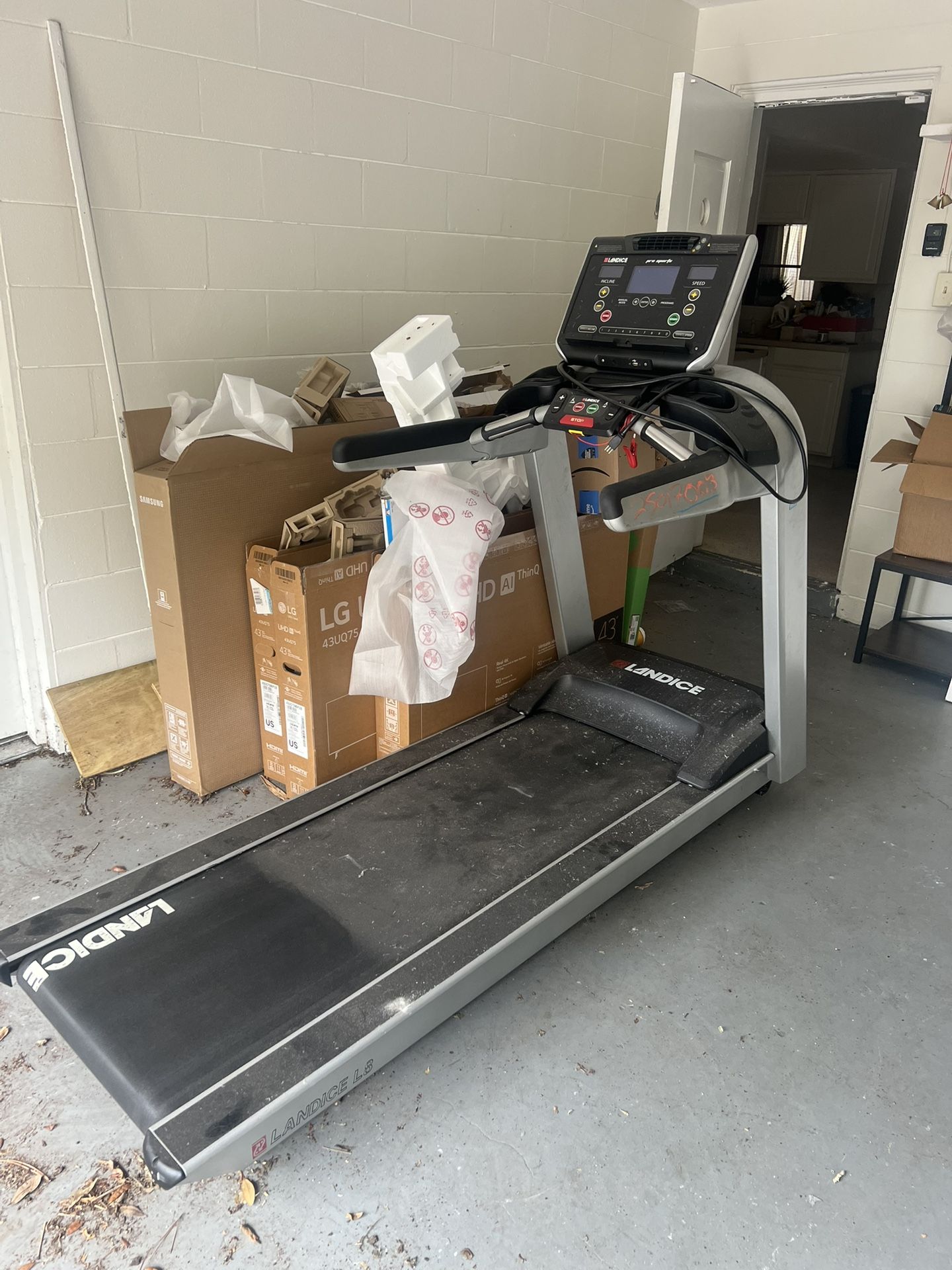 Treadmills Commercial Grade