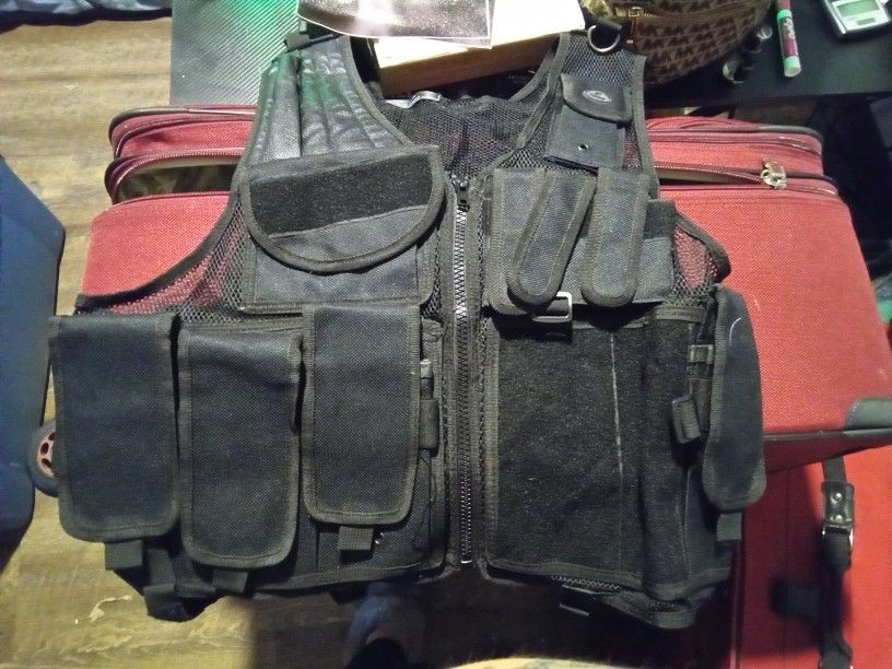 Tactical Vest