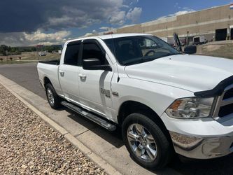 2021 Dodge Ram Classic SLT 5.7 4x4