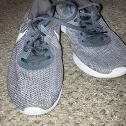 Nike Shoe Kids Size 6