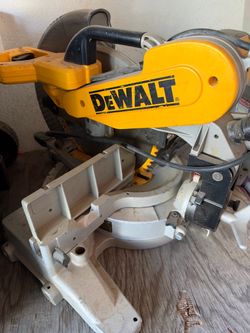 Miter saw dewalt