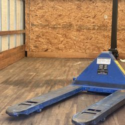 Pallet Jack 