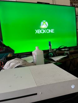 Xbox One S Digital Use Game Console Bundle + Fortnite + FORZA 5 included (Read description notes)